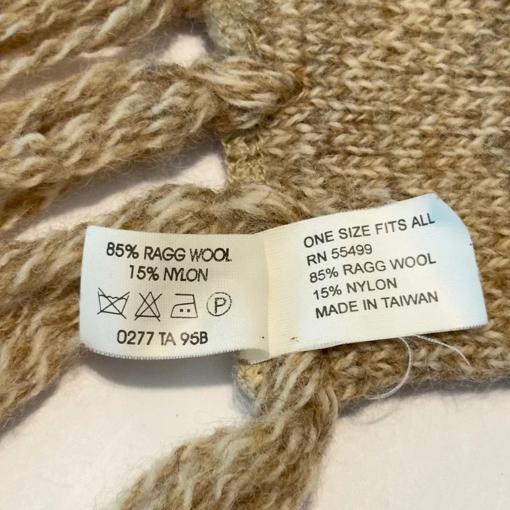 Vintage Ragg Wool Fair Isle Scarf Oatmeal Tan Heavy Knit Fringe RN 55499 OSFA